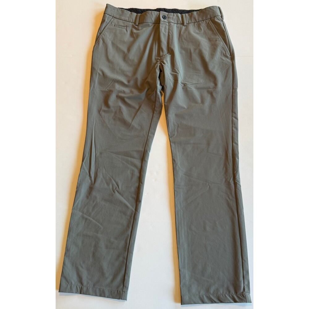 KJUS Ike Performance Golf‎ Pants Men's Size XL 36x32 Chino 5-Pocket Steel Gray